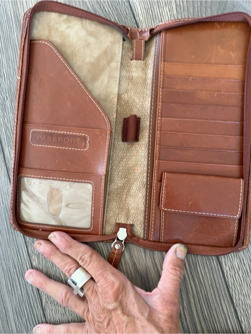 Fossil Genuine Leather Zip Around Passport Travel Organizer Wallet Brown